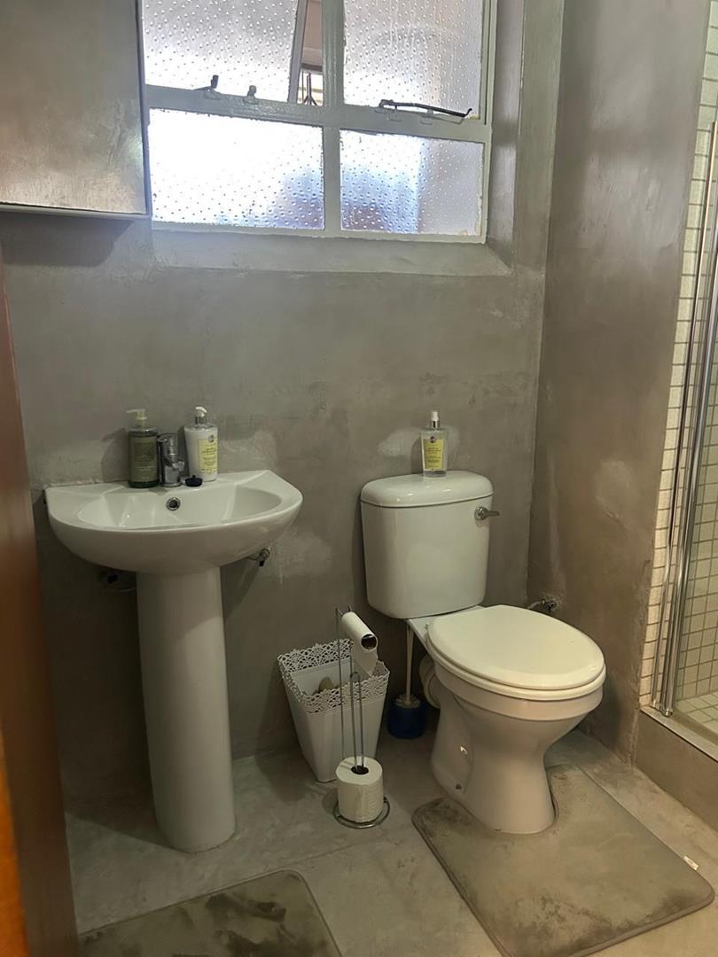 To Let 1 Bedroom Property for Rent in Port Elizabeth Central Eastern Cape